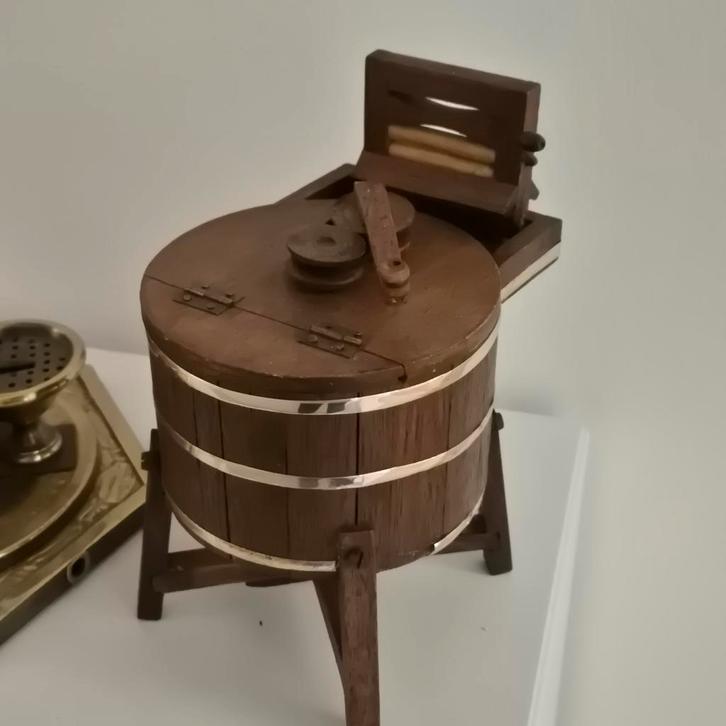 Antieke Houten Wasmachine Miniatuur, Antiek en Kunst, Antiek | Overige Antiek, Ophalen of Verzenden
