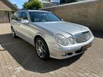 Mercedes-Benz E 500 Elegance combi in nette staat!, Te koop, Zilver of Grijs, Geïmporteerd, Benzine