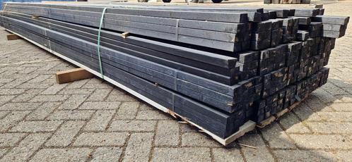40: Vurenhout vullat zwart 32x50x5100mm, Doe-het-zelf en Verbouw, Plinten en Afwerking, Nieuw, Overige typen, Overige materialen