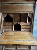 Antiek dressoir met sloten, Huis en Inrichting, Kasten | Secretaires, Gebruikt, Ophalen