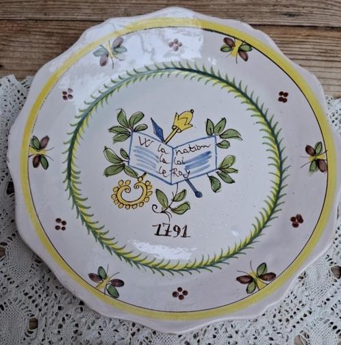 Wandbord, Franse revolutie, W la nation le loi le Roi, 1791, Antiek en Kunst, Antiek | Keramiek en Aardewerk, Ophalen of Verzenden