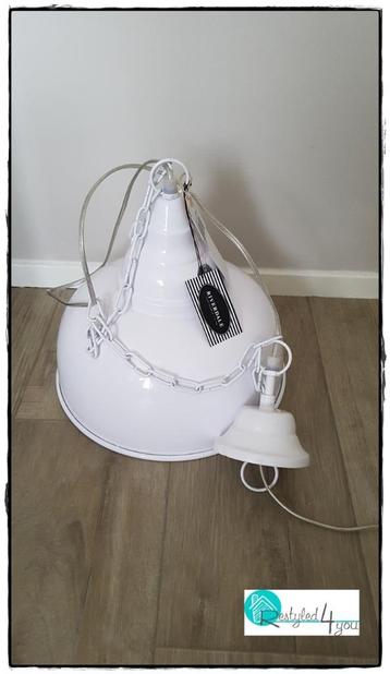 Nieuw metalen / ijzeren  hanglamp vintage look Riverdale beschikbaar voor biedingen