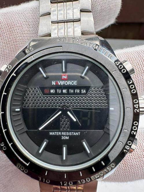 Naviforce horloge ,5 cm kast ,full link,nieuw, Antiek en Kunst, Curiosa en Brocante, Ophalen of Verzenden