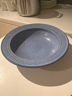 Handgemaakt blauw schaaltje - 21cm, Porselein of Keramiek, Schaal, Rond, Ophalen of Verzenden