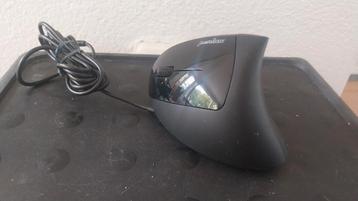 Perixx Ergonomische Muis - Bedraad linkshandig beschikbaar voor biedingen