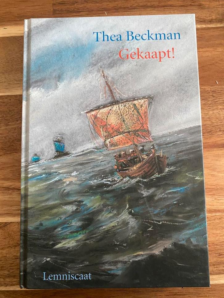 Thea beckman - Gekaapt, Boeken, Kinderboeken | Jeugd | 13 jaar en ouder, Zo goed als nieuw, Ophalen of Verzenden