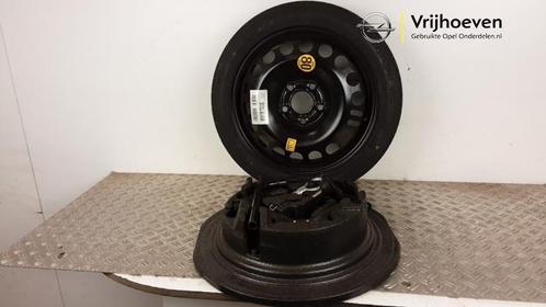 Krikset + reservewiel van een Opel Meriva (Meriva B 10-), Auto-onderdelen, Overige Auto-onderdelen, Opel, Gebruikt, 3 maanden garantie