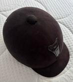 Mooie donkerbruine cap van Fouganza, Dieren en Toebehoren, Paardrijkleding, Ophalen of Verzenden, Zo goed als nieuw, Cap