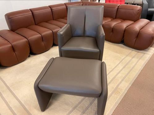 Leolux Galathea fauteuil met Hocker in nieuwstaat, Huis en Inrichting, Fauteuils, Zo goed als nieuw, Leer, 50 tot 75 cm, 75 tot 100 cm