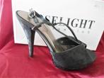 Elegante open pump met kant bekleed en rode zool mt. 38, Ophalen, Pumps, Zwart, Nieuw