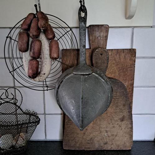 Oude brocante Franse spitse zeef puntzeef met steel *Etage3*, Huis en Inrichting, Woonaccessoires | Overige, Gebruikt, Ophalen of Verzenden
