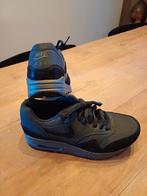 Nieuwe donkerblauwe nike air maat 36, Kinderen en Baby's, Kinderkleding | Schoenen en Sokken, Ophalen of Verzenden, Zo goed als nieuw