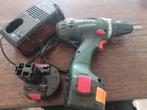 bosch accuboormachine met 2 luie accu's en oplader, Ophalen of Verzenden, Gebruikt, Minder dan 400 watt, Boor- en Schroefmachine