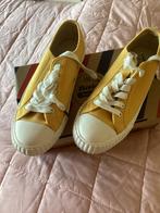 Gele Sneakers - Maat 39 - Mayke Oisterwijk, Geel, Ophalen of Verzenden, Sneakers of Gympen, Gedragen