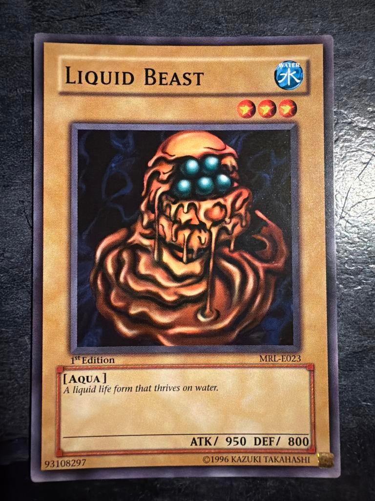 Yu-Gi-Oh! Liquid Beast - 1st Edition MRL-E023, Ophalen of Verzenden, Zo goed als nieuw, Losse kaart