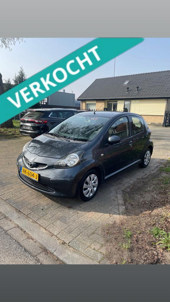 Toyota Aygo 1.0 12V Vvt-i 5DRS 2006 | NW APK | LAGE KM | AC, Auto's, Toyota, Bedrijf, Aygo, ABS, Airbags, Airconditioning, Centrale vergrendeling