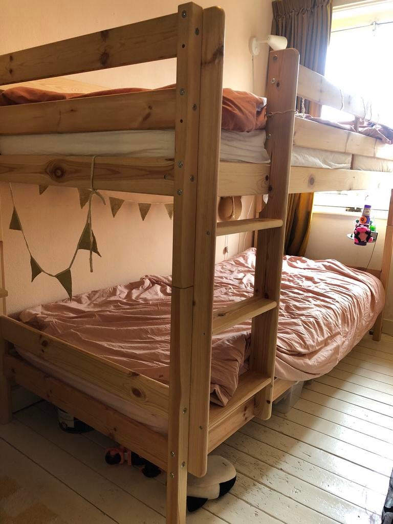 Hoogslaper 90 x 200 cm, Huis en Inrichting, Slaapkamer | Stapelbedden en Hoogslapers, Eenpersoons, Ophalen of Verzenden, Zo goed als nieuw