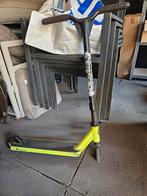 Step, geel met zwart, Fietsen en Brommers, Ophalen, Gebruikt, Gewone step, Oxello