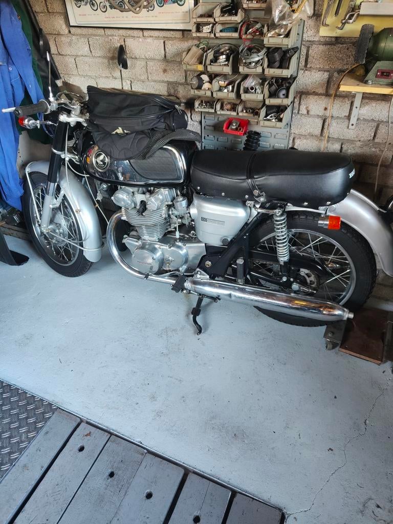 HONDA CB450 BLACK BOMBER BJ 1967, Motoren, Motoren | Oldtimers