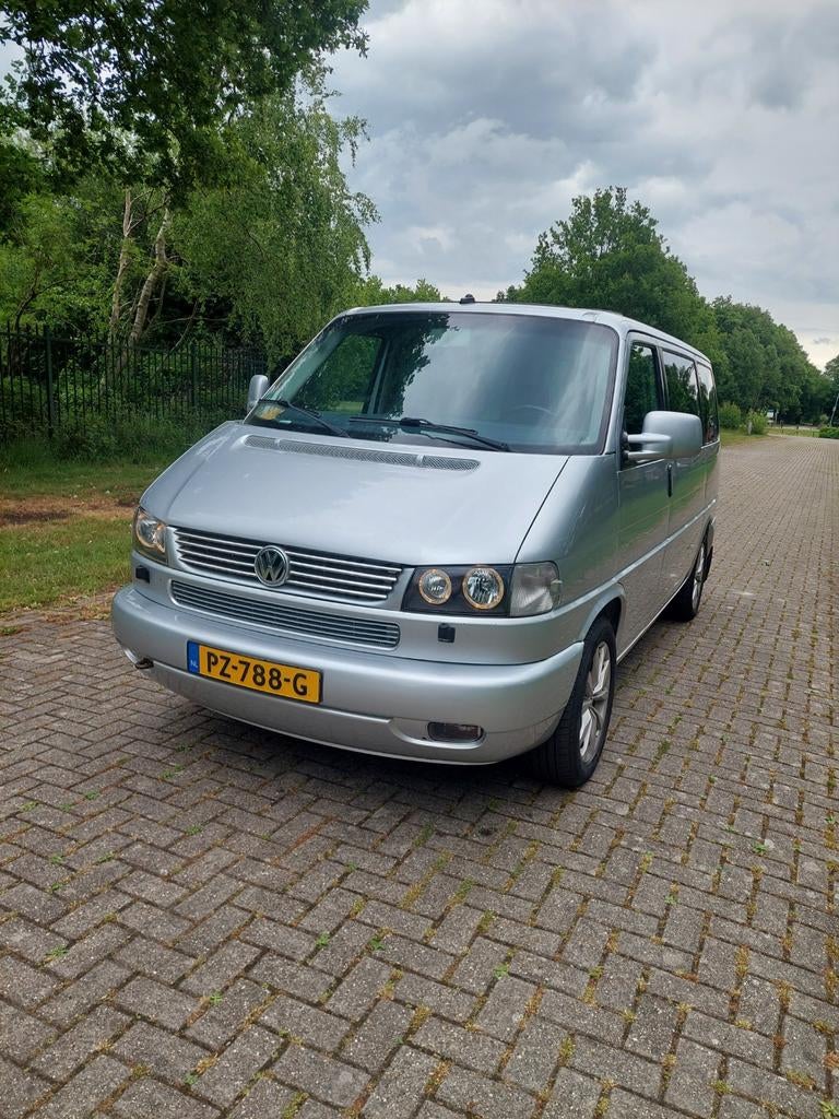 Volkswagen Caravelle T4 150pk TDI business leer, Auto's, Volkswagen, Particulier, Multivan, ABS, Airbags, Airconditioning, Alarm