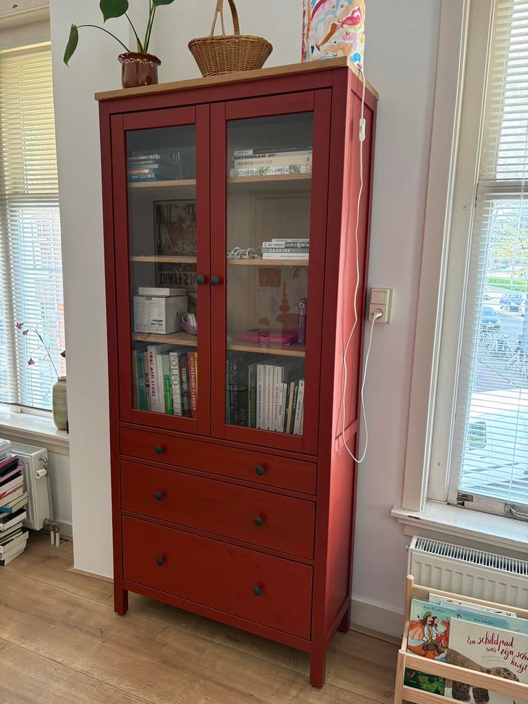 Ikea Hemnes vitrinekast boekenkast, Ophalen, 50 tot 100 cm, Zo goed als nieuw, 150 tot 200 cm