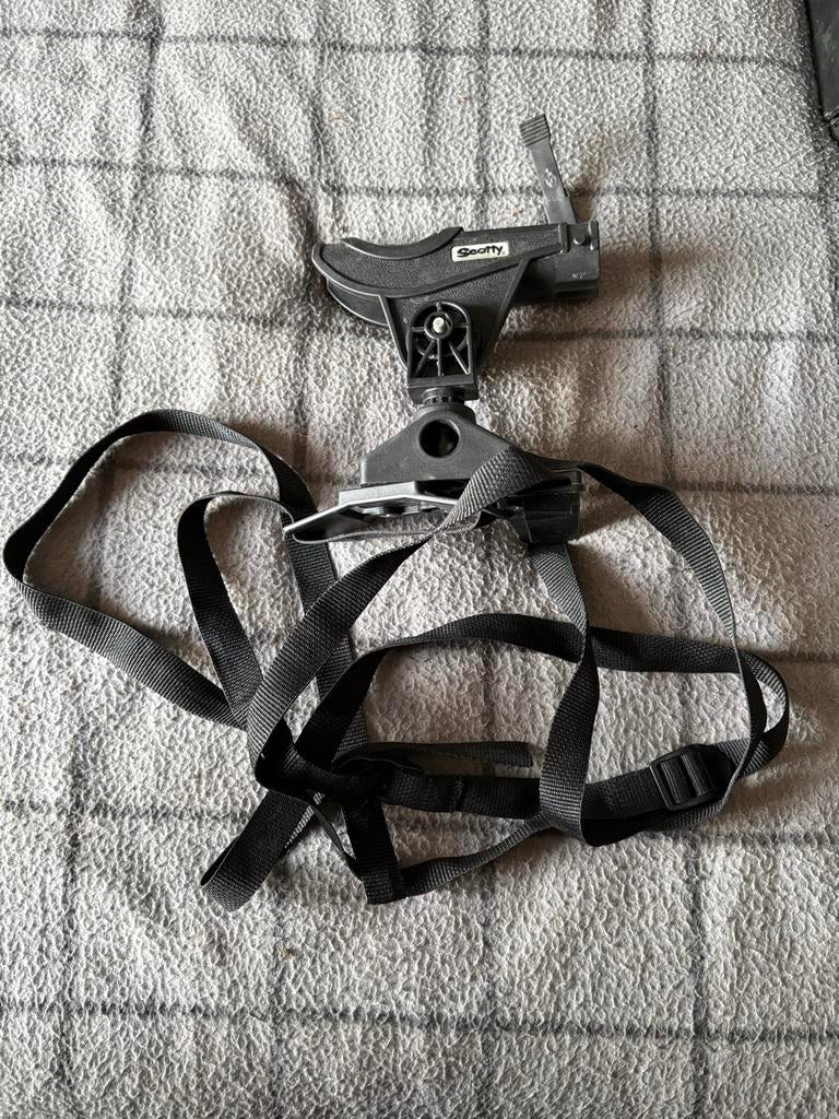 Scotty Hengelhouder met Bevestiging voor bellyboat, Ophalen of Verzenden, Gebruikt, Overige typen