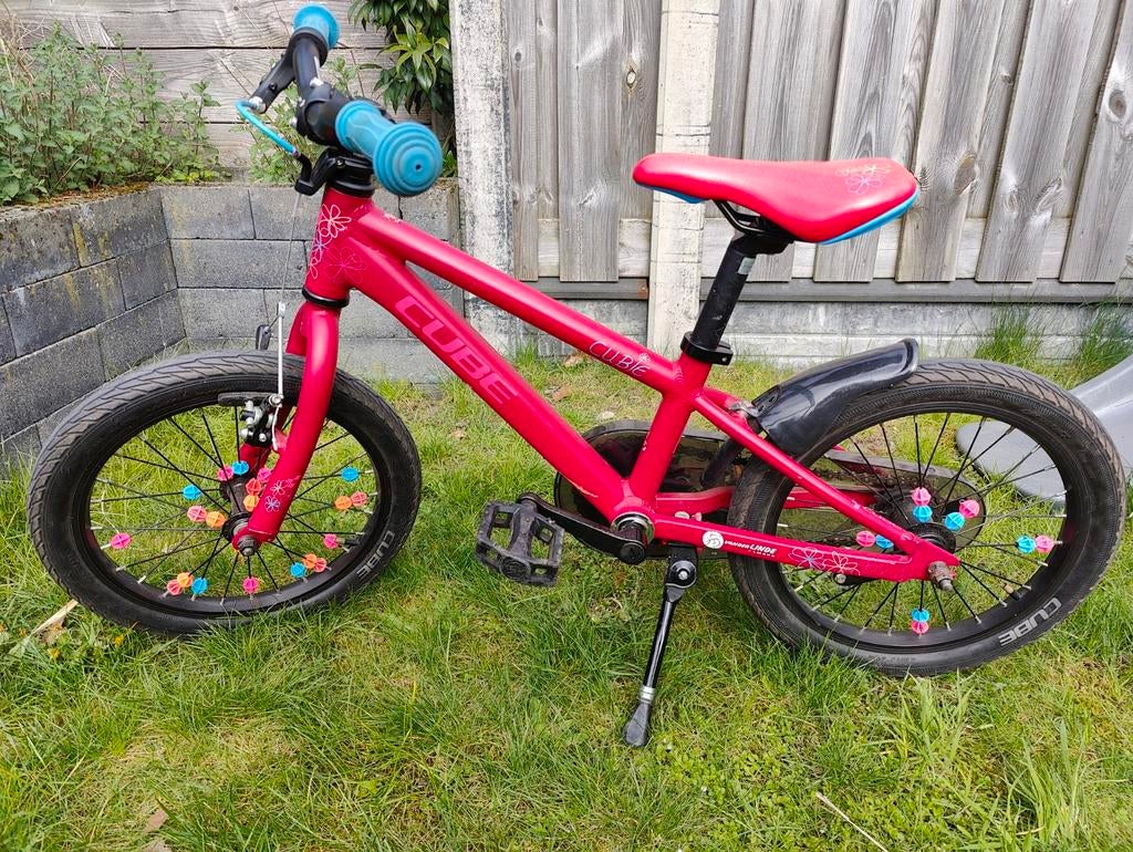 Cube Cubie Race 160 16 inch meisjesfiets kinderfiets, Fietsen en Brommers, Fietsen | Meisjes, Ophalen, 16 inch, Cube, Handrem