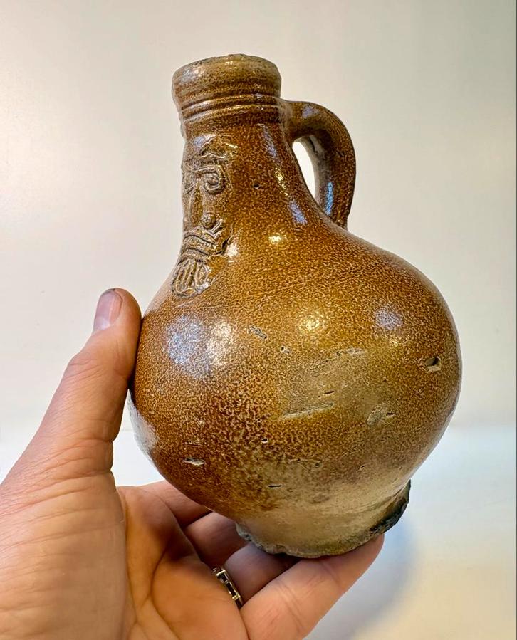 Antieke baardmankruik 17cm - intact en licht van kleur, Antiek en Kunst, Antiek | Keramiek en Aardewerk, Ophalen of Verzenden