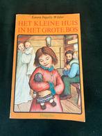 Het kleine huis in het grote bos  - laura ingalls wilder, Boeken, Ophalen of Verzenden, Gelezen
