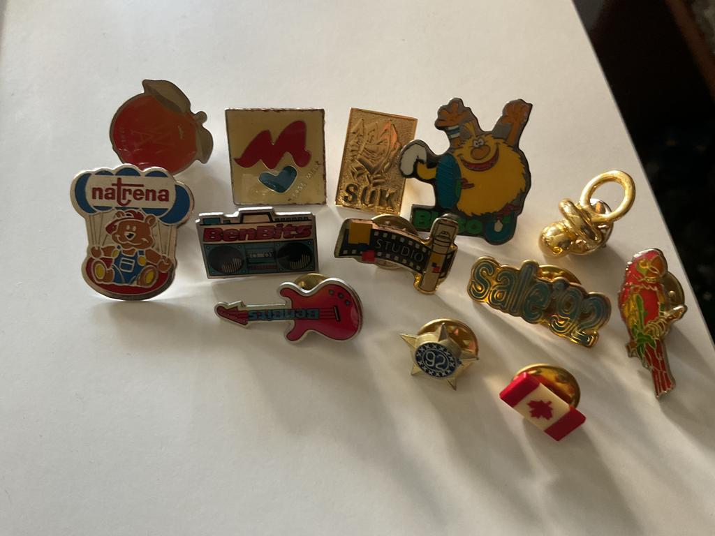 Setje pins, Verzenden, Nieuw