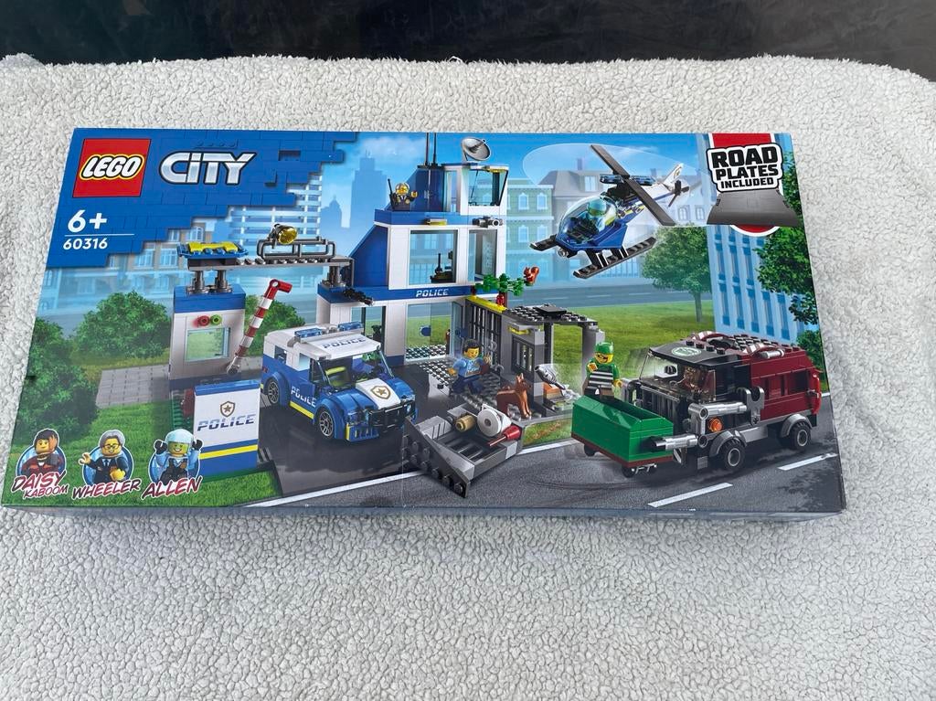 Lego City Politiebureau 60316 - Nieuw in doos, City, Lego, Nieuw, Ophalen of Verzenden
