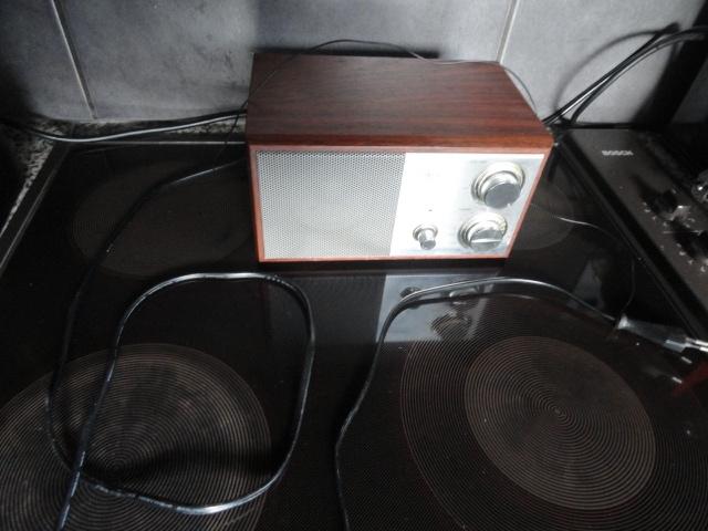 Vintage Xiron Classic AM FM Radio Model 1725152, Audio, Tv en Foto, Radio's, Verzenden, Gebruikt