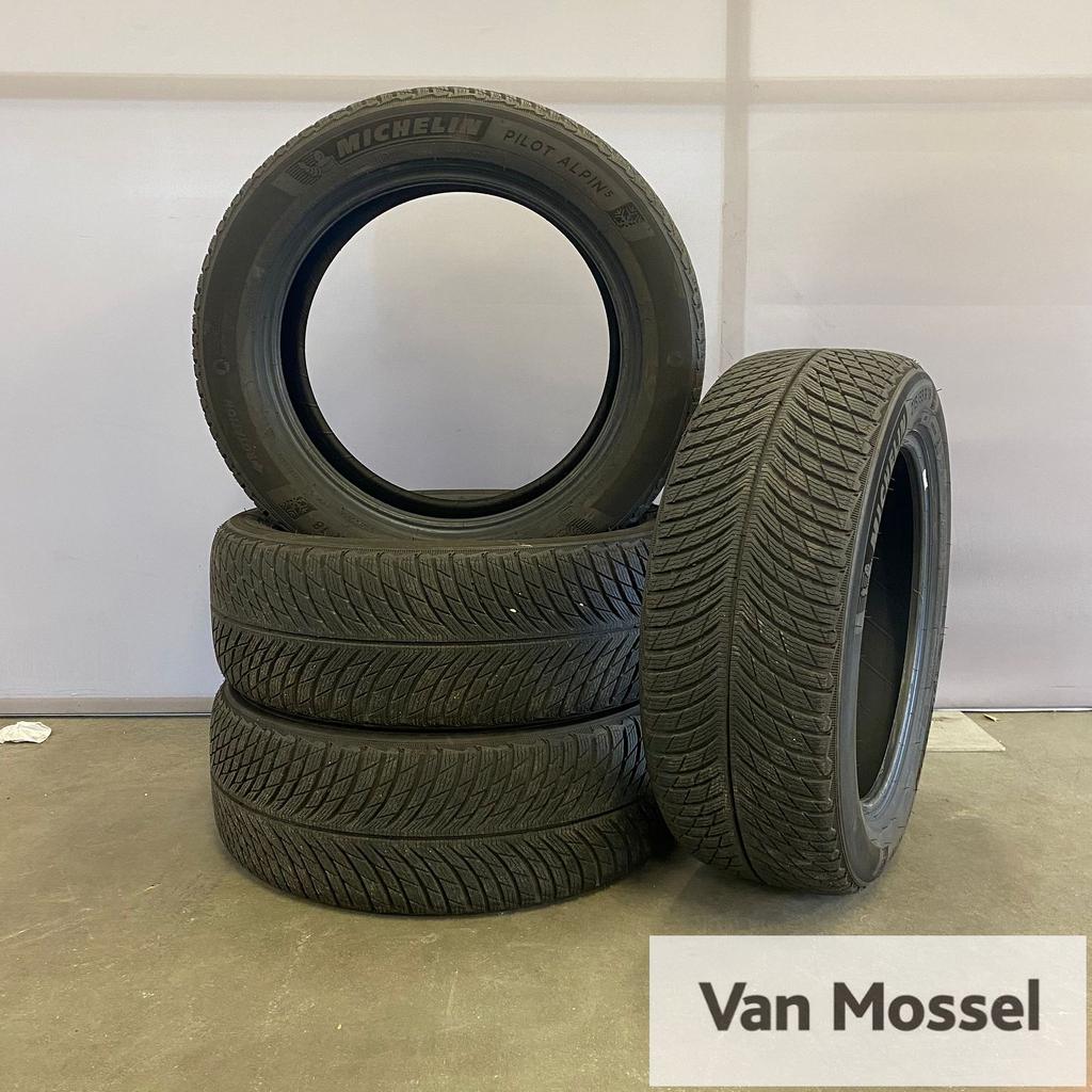 Michelin Pilot Alpin 5 215/55/R18 99V