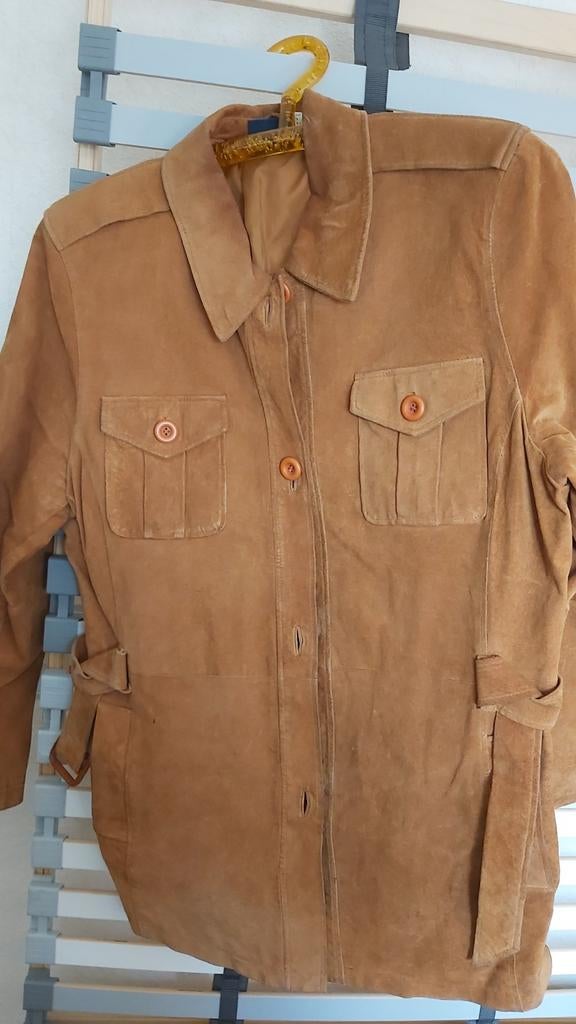 Cognackleurig suede jasje - maat 44, Kleding | Dames, Ophalen of Verzenden