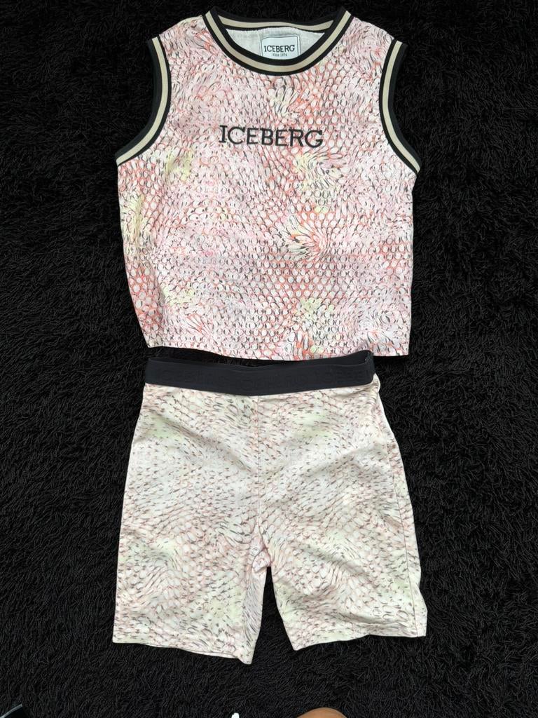 Ice berg set maat 128 sls nieuw, Kinderen en Baby's, Kinderkleding | Maat 128, Ophalen of Verzenden, Zo goed als nieuw, Meisje