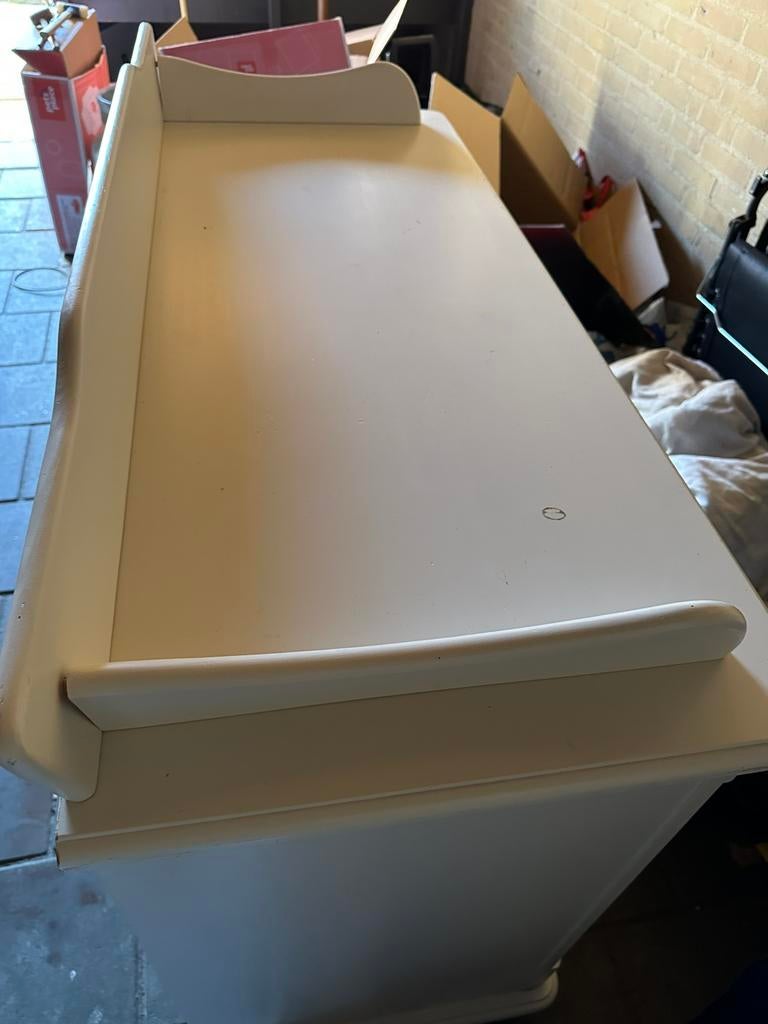 Commode kast, Kinderen en Baby's, Kinderkamer | Commodes en Kasten, Gebruikt, Commode, 105 cm of meer, 100 cm of meer, 50 tot 70 cm