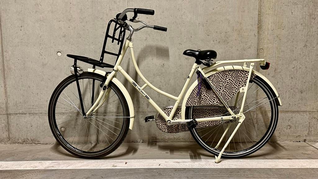 Zo goed als nieuwe Talent damesfiets - compleet!, Fietsen en Brommers, Fietsen | Dames | Damesfietsen, Zo goed als nieuw, Overige merken