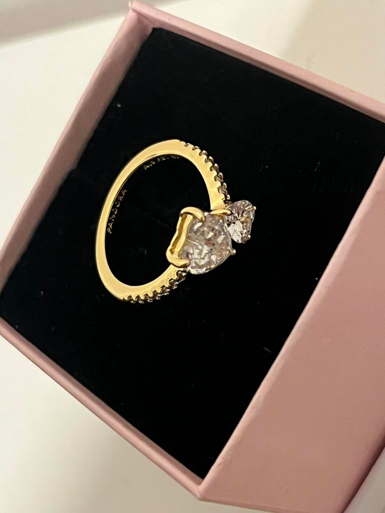 Pandora Dubbele hart sprankelende ring, Met kristal, 20 of groter, Nieuw, Ophalen of Verzenden