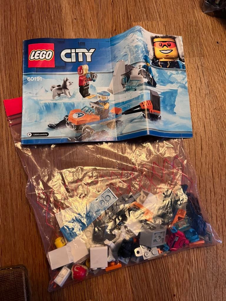 Lego city 60191, Kinderen en Baby's, Speelgoed | Duplo en Lego, Ophalen, Zo goed als nieuw