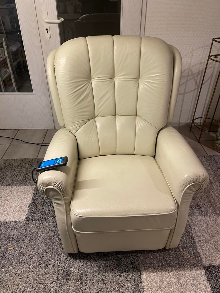 Himolla relaxstoel, crème/beige leer, elektrisch verstelbaar, Huis en Inrichting, Fauteuils, Ophalen, Gebruikt, Leer, 75 tot 100 cm
