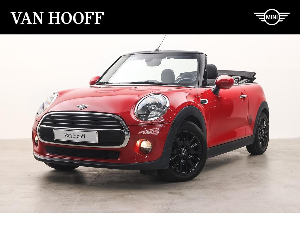 MINI Cabrio Cooper / Cruise Control / Stoelverwarming / Mult, 12 maanden, Gebruikt, 4 stoelen, Bedrijf
