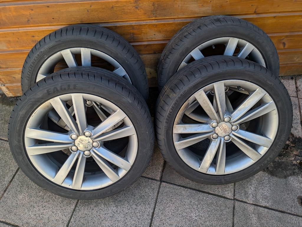 Seat Leon 1M FR velgen en zomerbanden, Auto-onderdelen, Banden en Velgen, Banden en Velgen, Zomerbanden, 17 inch, 225 mm, Personenwagen