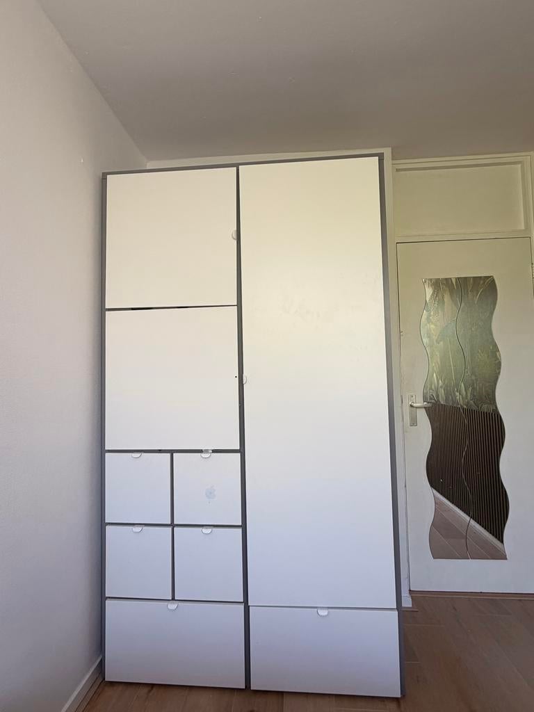 Witte IKEA kledingkast met lades en hangruimte, Ophalen, Kunststof, Gebruikt, 100 tot 150 cm