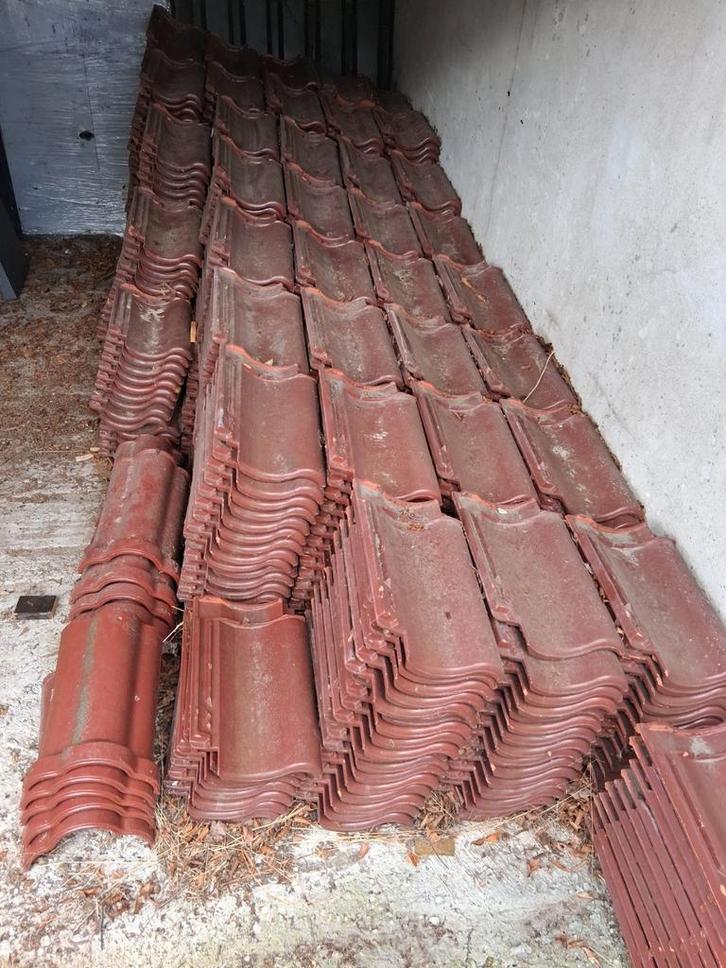 Dakpannen en nokpannen, rood, Doe-het-zelf en Verbouw, Dakpannen en Dakbedekking, Ophalen of Verzenden