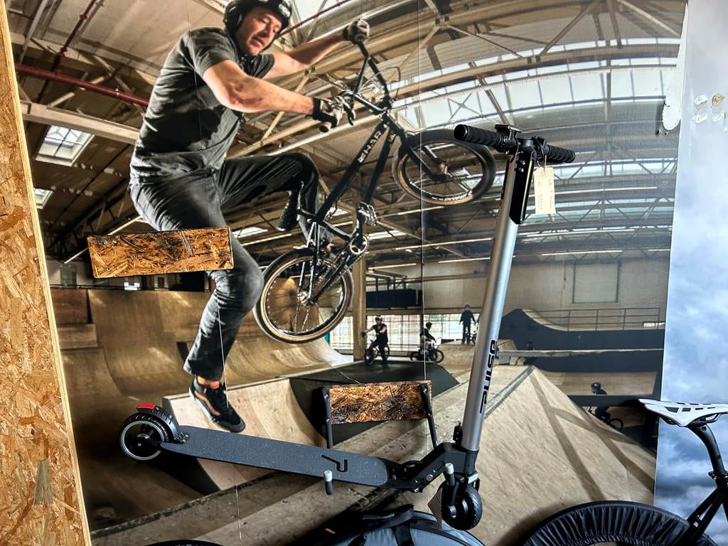 Stunt/elektrische steppen van diverse merken, Fietsen en Brommers, Ophalen, Nieuw, Elektrische step (E-scooter)