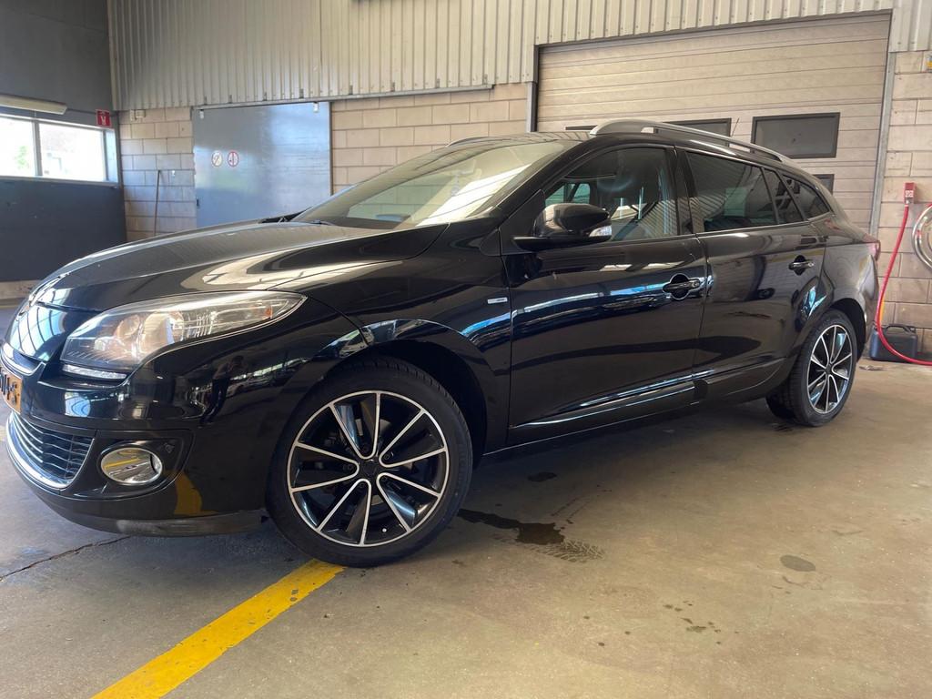 Renault Mégane Estate 1.4 TCe Bose | Navi | PDC | LMV |, Auto's, Renault, Voorwielaandrijving, Euro 5, Gebruikt, Lichtsensor