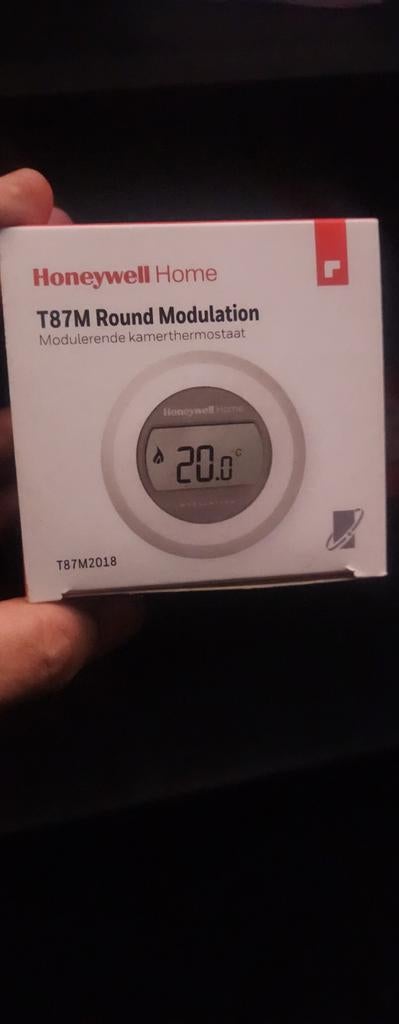 Honeywell Home T87M Round Modulerende Kamerthermostaat, Doe-het-zelf en Verbouw, Thermostaten, Ophalen of Verzenden