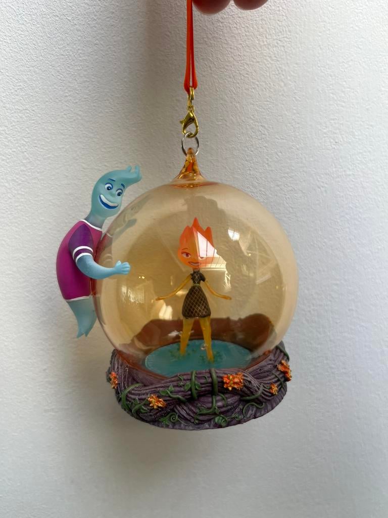 Disney Elemental sketchbook ornament, Ophalen of Verzenden, Overige figuren, Nieuw, Beeldje of Figuurtje