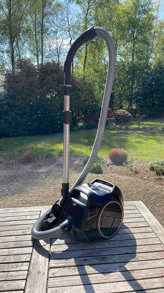 Miele CX1, Witgoed en Apparatuur, Stofzuigers, Gebruikt, Stofzuiger, Ophalen of Verzenden, Minder dan 1200 watt