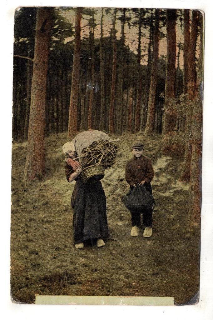 Veluwe Nunspeet  Dorpsleven Klederdracht 1918 Militair, Verzenden, Voor 1920, Gelopen, Gelderland